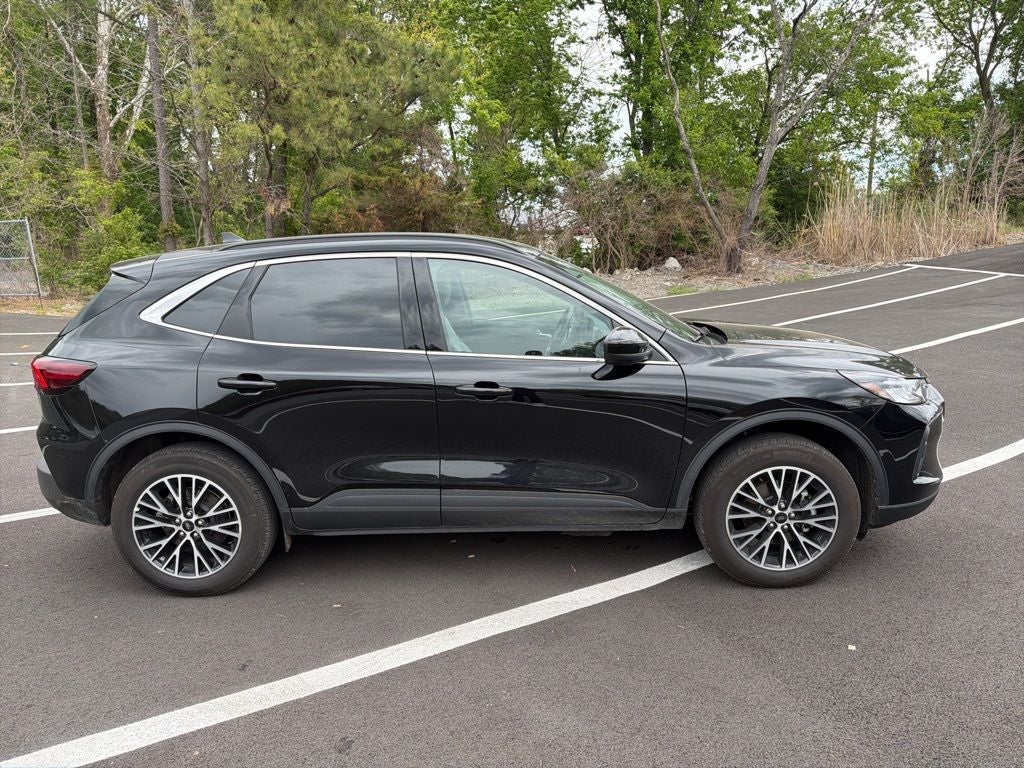 2026 Ford Escape Plug-In Hybrid Base
