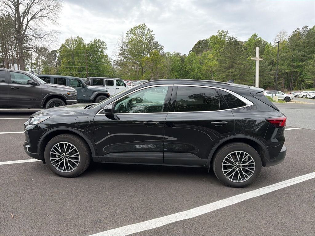 2026 Ford Escape Plug-In Hybrid Base