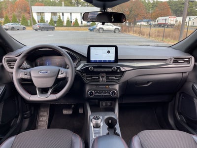 2025 Ford Escape ST-Line ** Pohanka Certified 10 YEAR/100,000 **