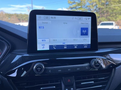 2025 Ford Escape ST-Line AWD ** Pohanka Certified 10 Year / 100,000 **