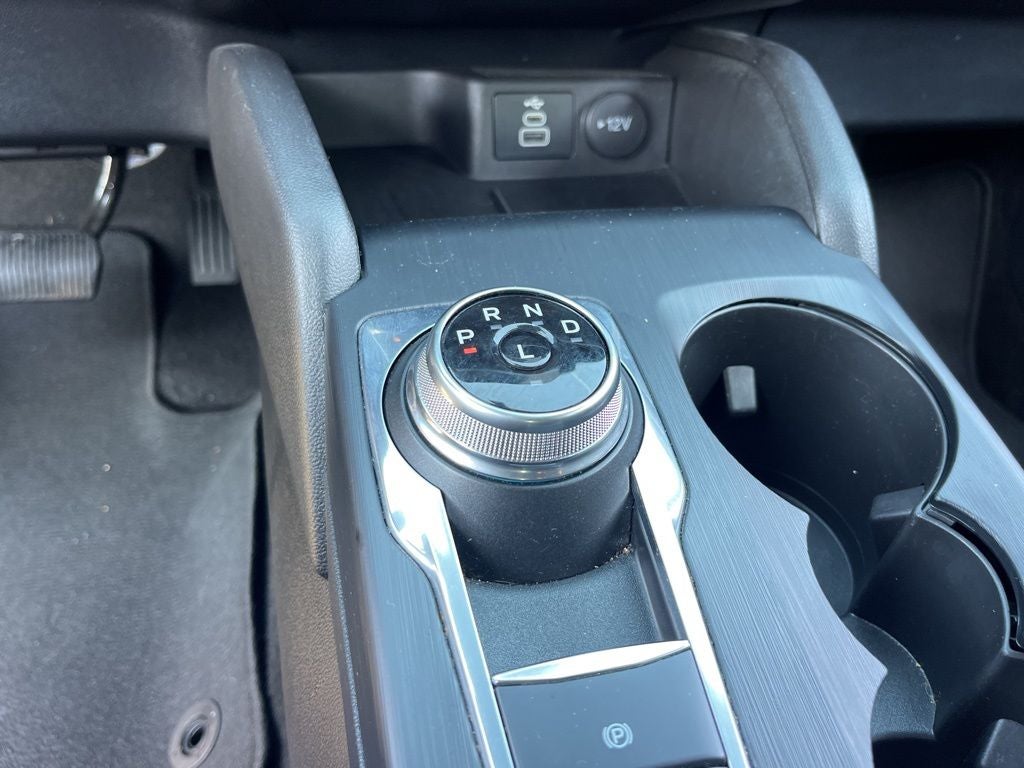 2025 Ford Escape ST-Line AWD ** Pohanka Certified 10 Year / 100,000 **