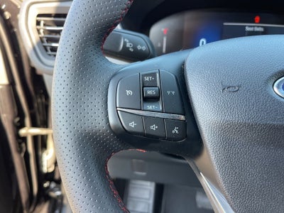 2025 Ford Escape ST-Line AWD ** Pohanka Certified 10 Year / 100,000 **