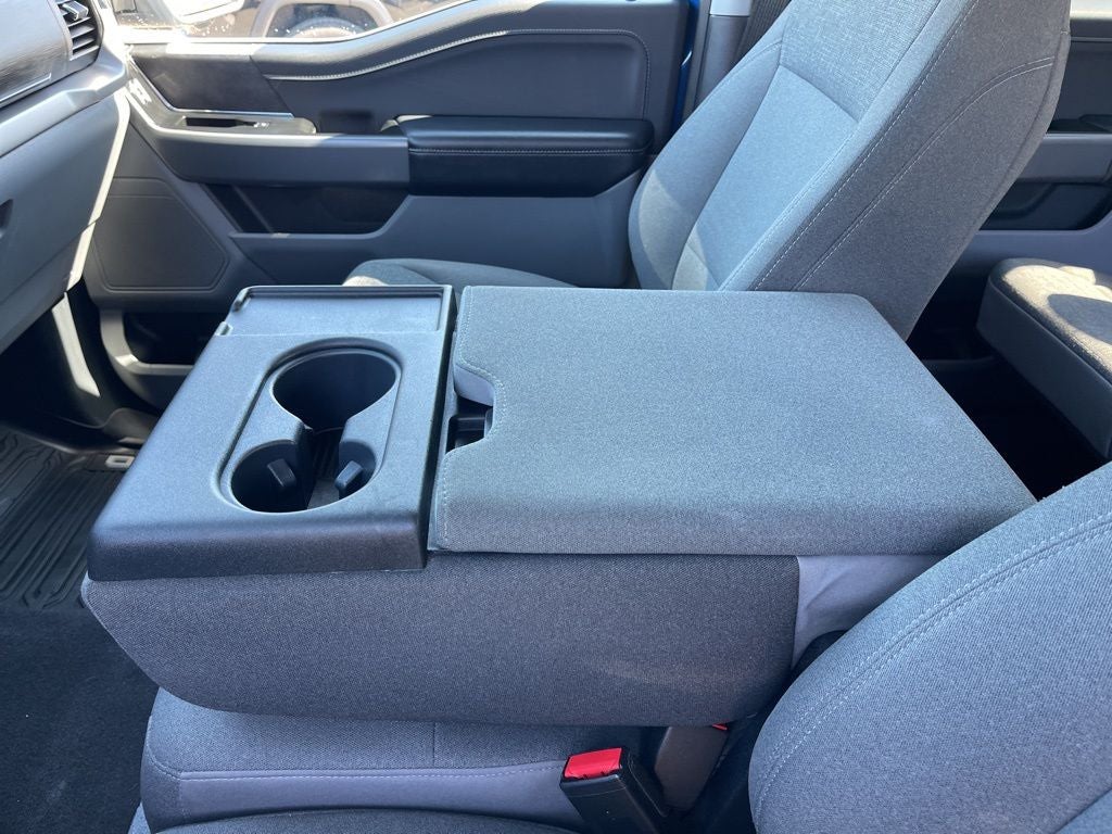 2024 Ford F-150 XLT *** ONE OWNER ***