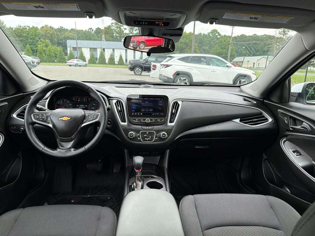 2025 Chevrolet Malibu RS