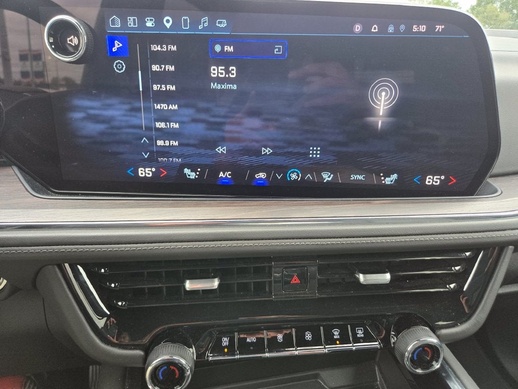 2025 Chevrolet Tahoe LT