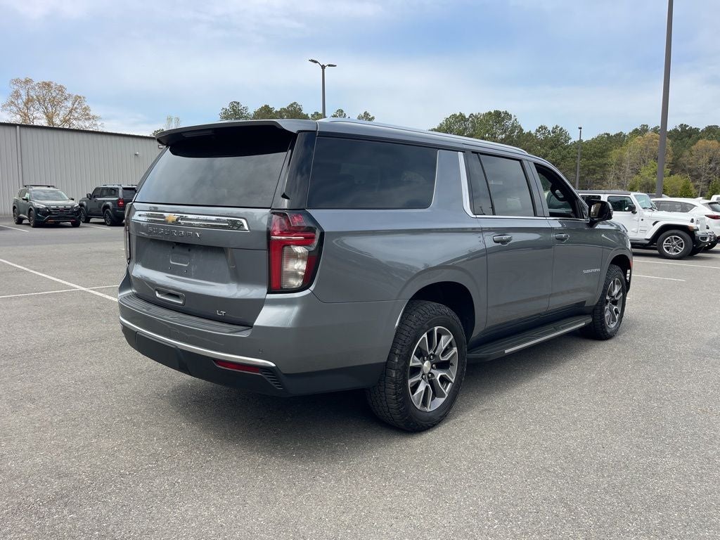 2022 Chevrolet Suburban LT