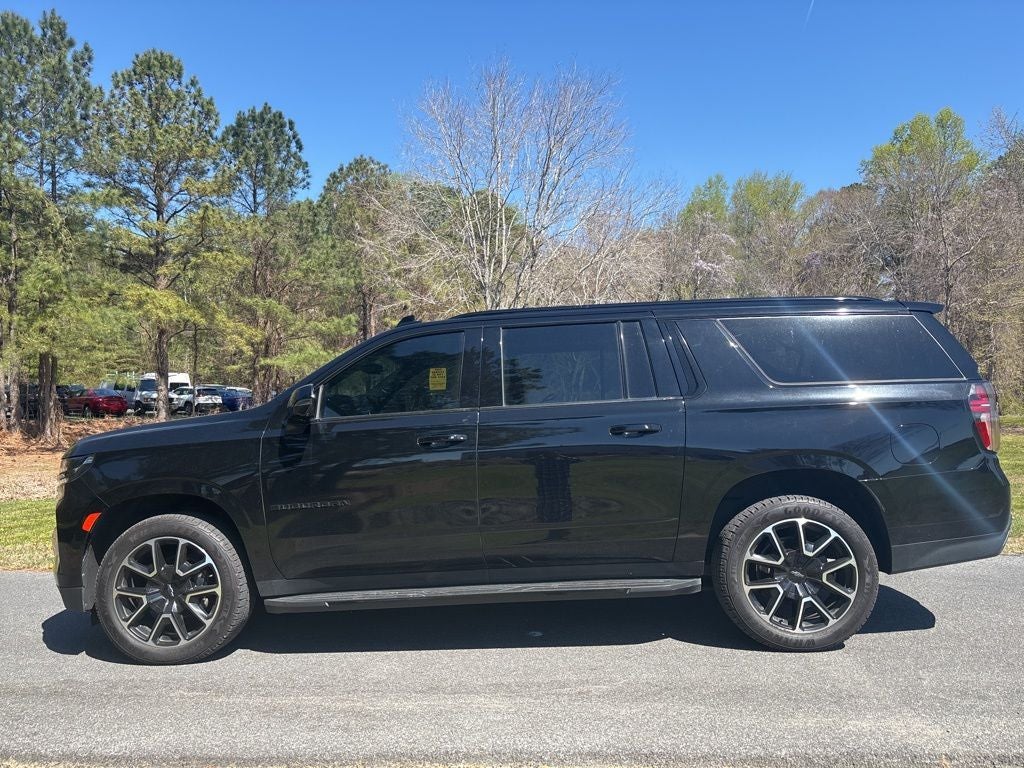 2021 Chevrolet Suburban RST