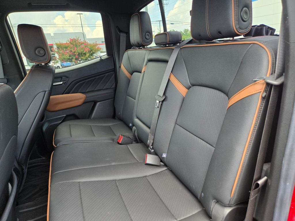 2025 GMC Canyon AT4