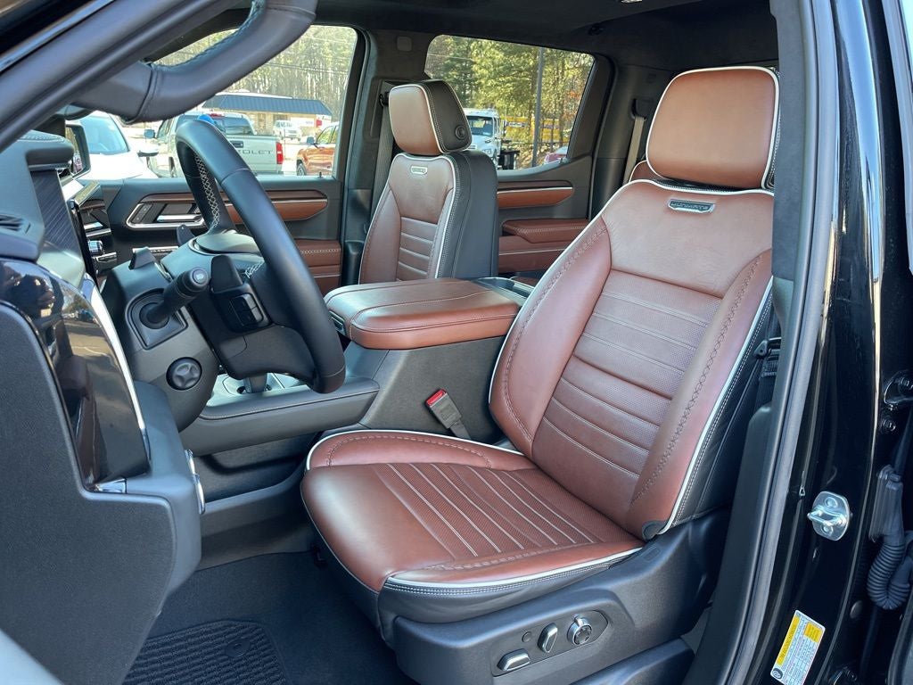 2025 GMC Sierra 1500 Denali Ultimate Diesel