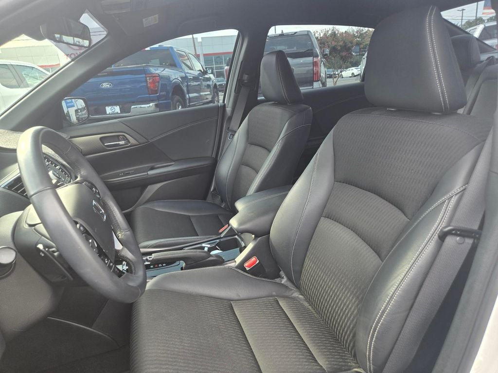 2017 Honda Accord Sport w/Honda Sensing