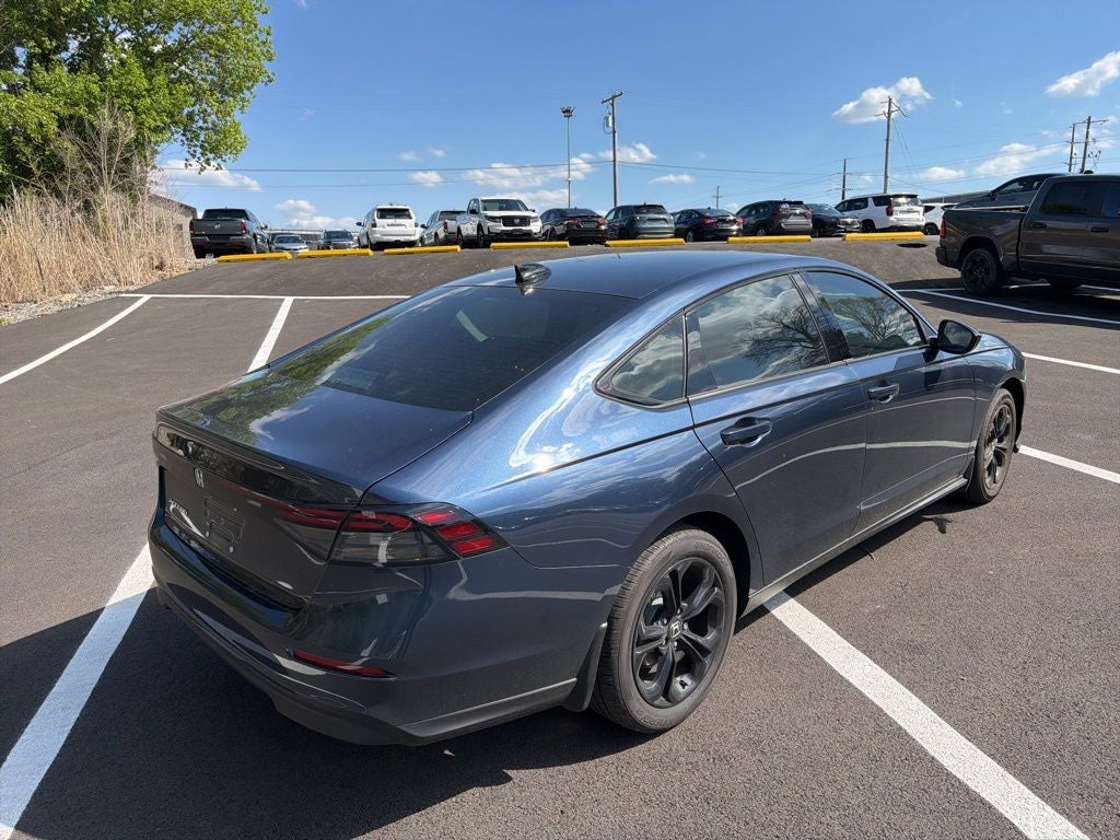 2025 Honda Accord SE