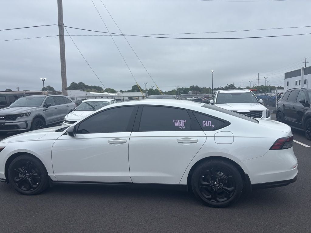 2025 Honda Accord SE