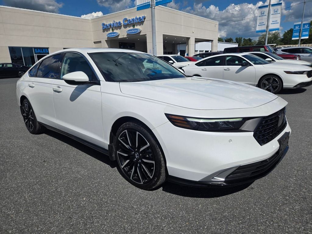2025 Honda Accord Hybrid Touring