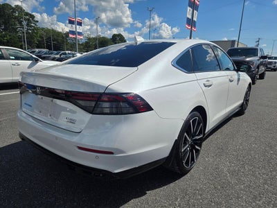 2025 Honda Accord Hybrid Touring