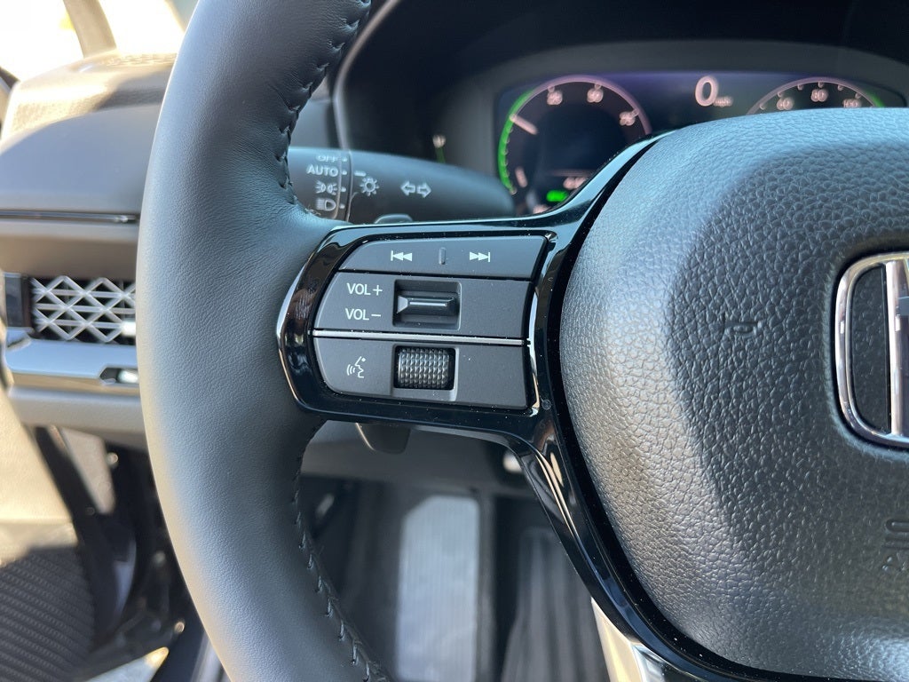 2025 Honda Accord Hybrid Touring **HondaTrue Certified 7 years/100,000 miles**