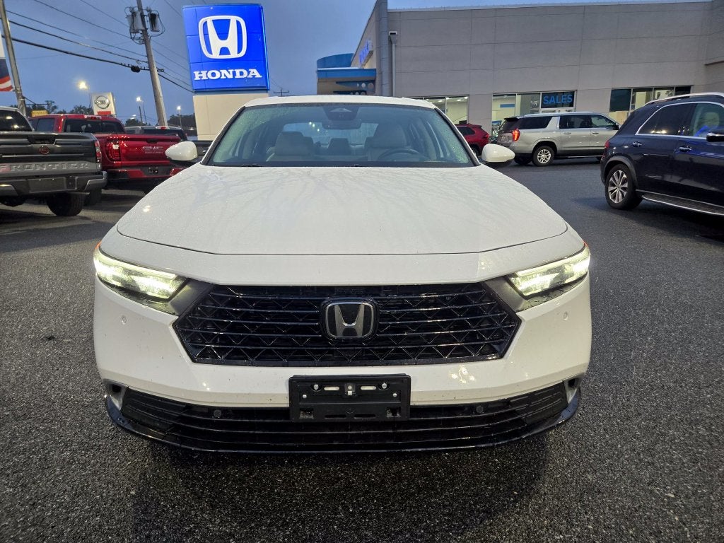 2025 Honda Accord Hybrid Touring