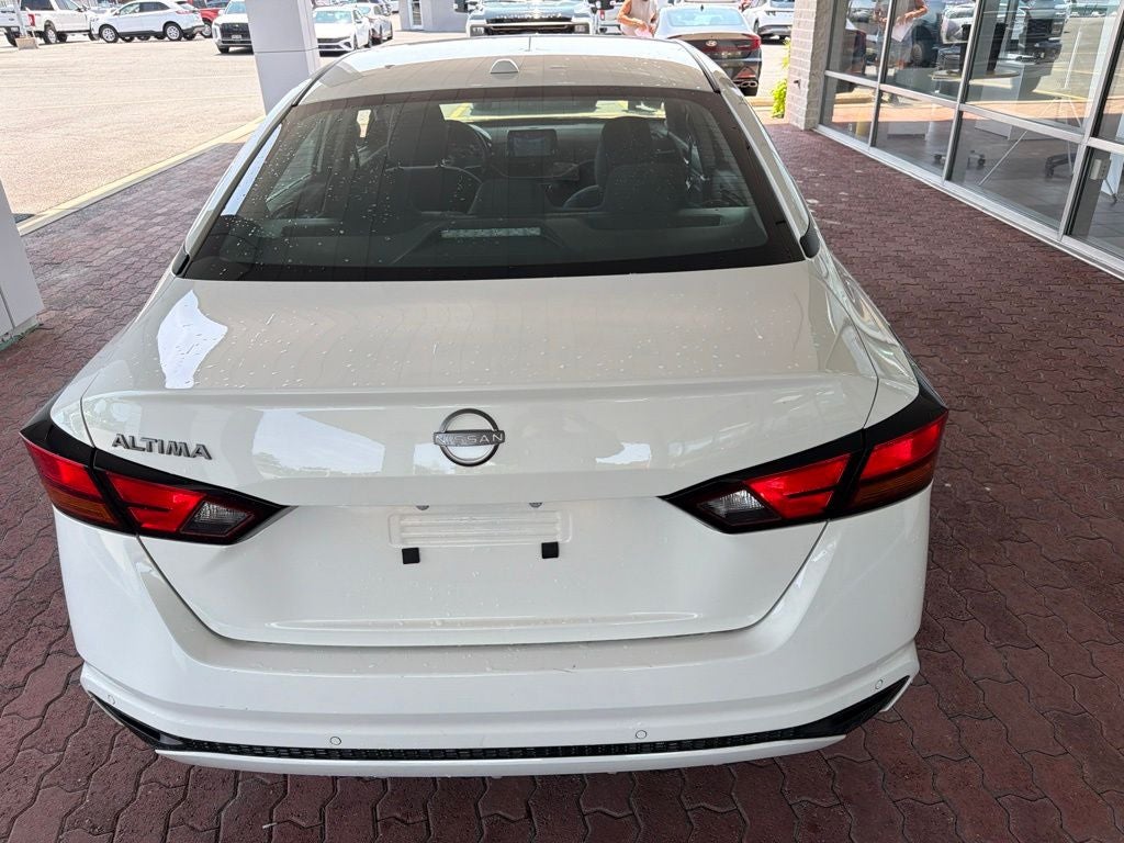 2025 Nissan Altima 2.5 SV