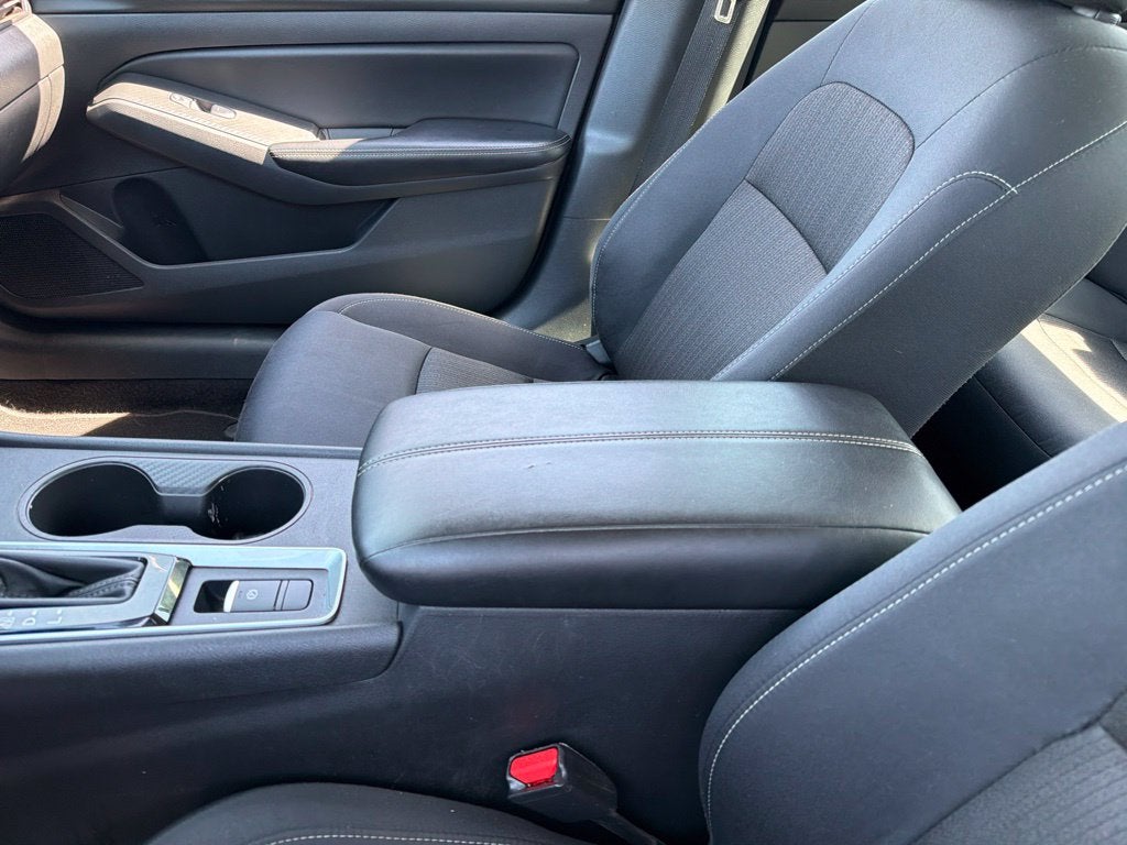 2025 Nissan Altima 2.5 SV AWD** Pohanka Certified ** ONE OWNER **