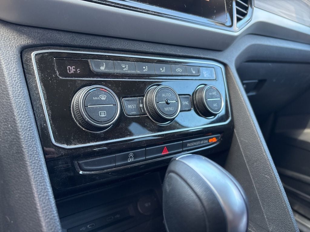 2021 Volkswagen Atlas SEL AWD ** Pohanka Certified 10 Year / 100,000 Miles *