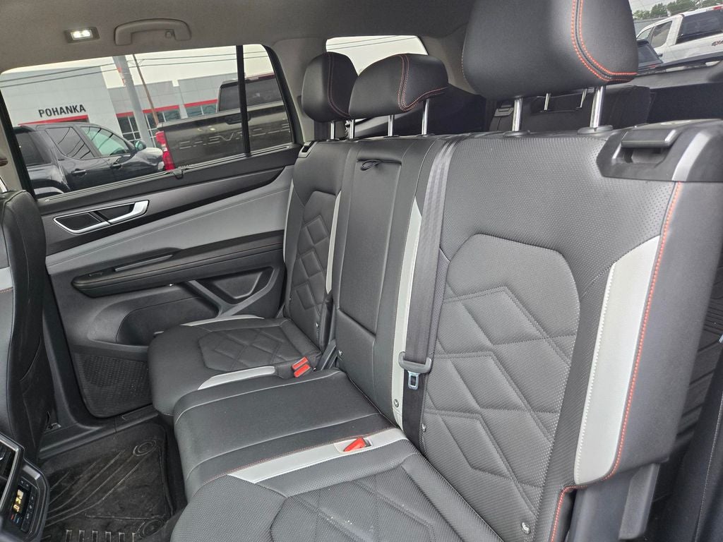 2025 Volkswagen Atlas 2.0T Peak Edition