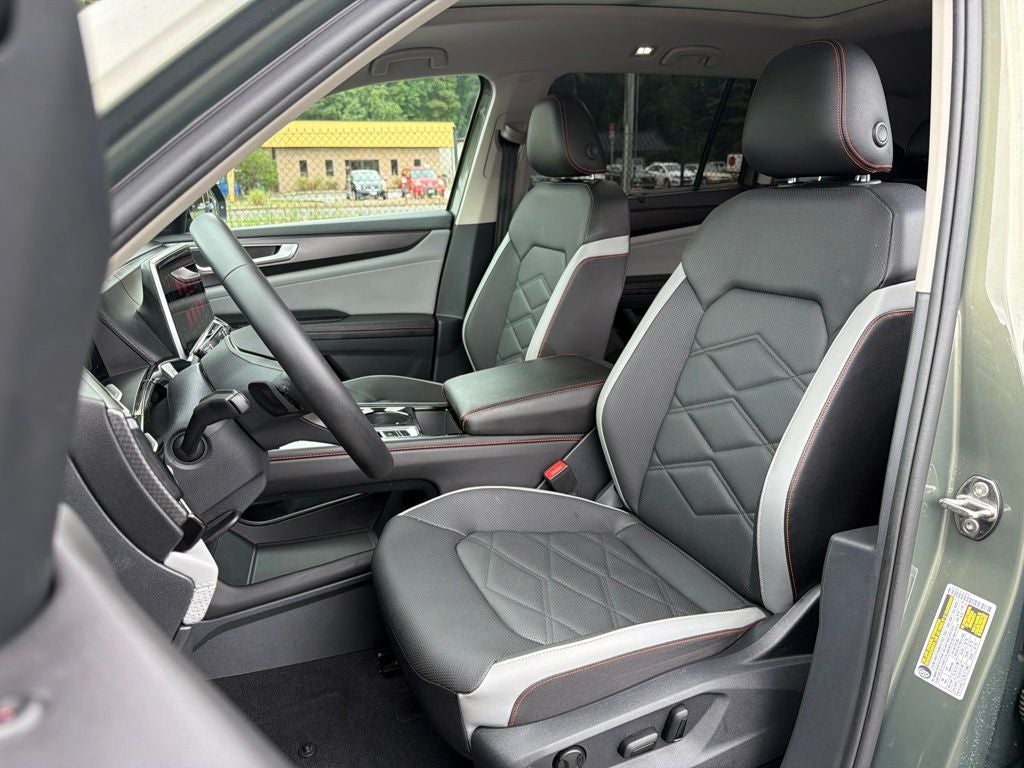 2025 Volkswagen Atlas 2.0T Peak Edition