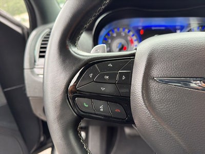 2022 Chrysler 300 S