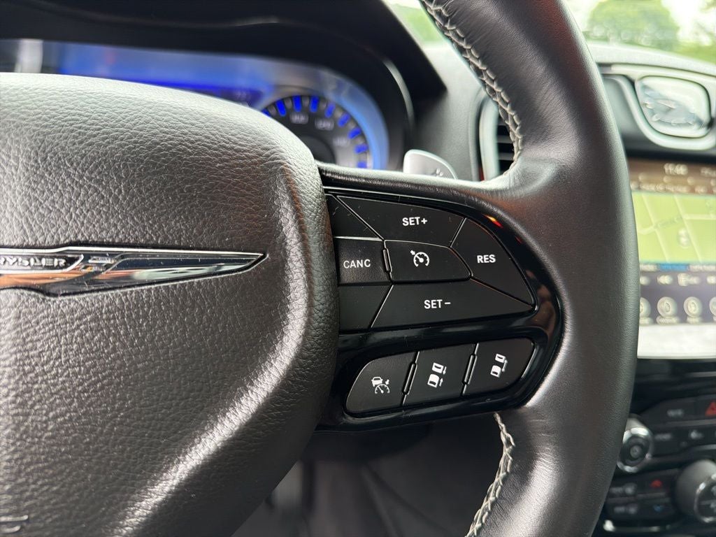 2022 Chrysler 300 S