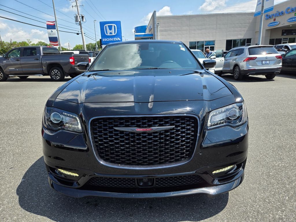 2022 Chrysler 300 S