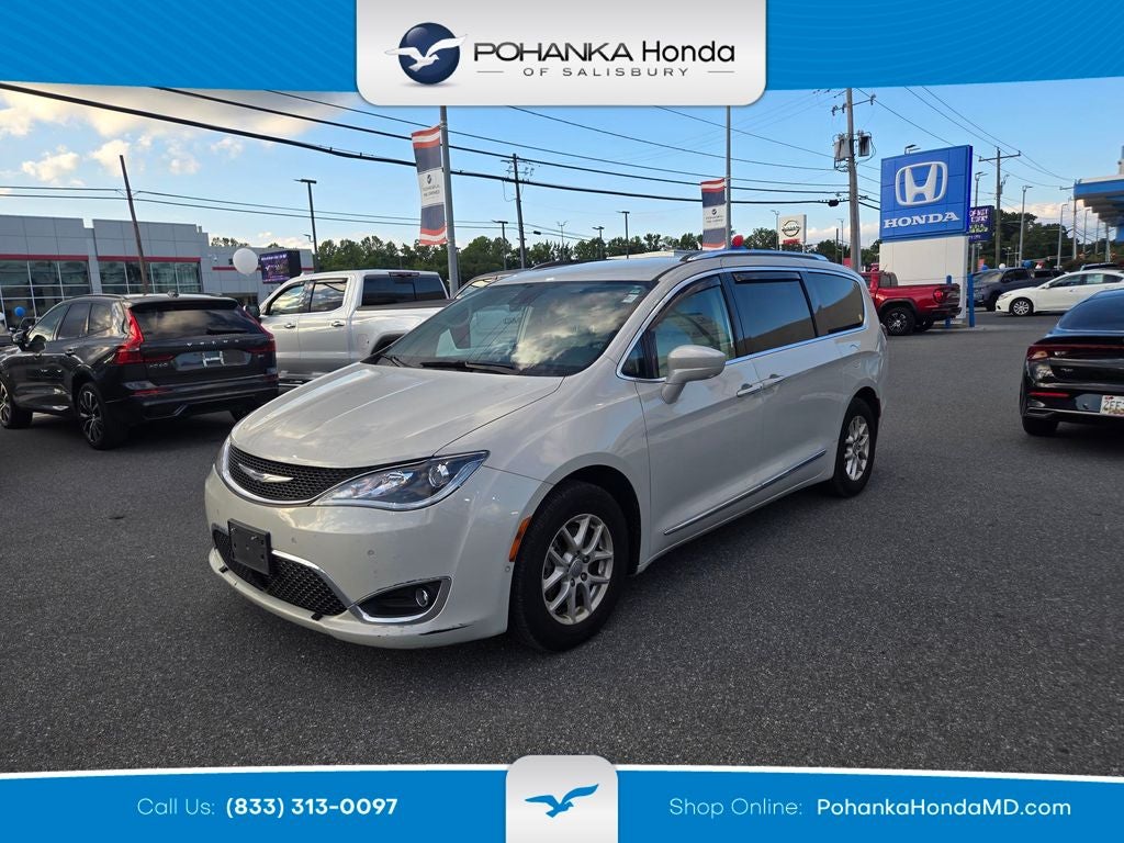 2020 Chrysler Pacifica Touring L