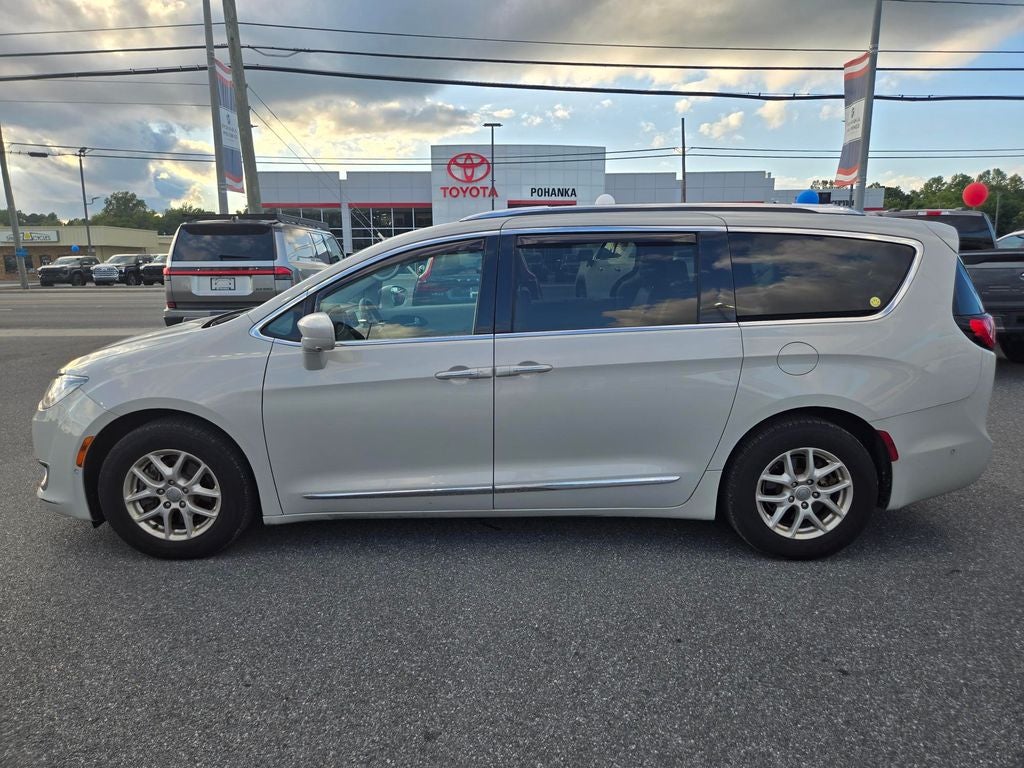 2020 Chrysler Pacifica Touring L