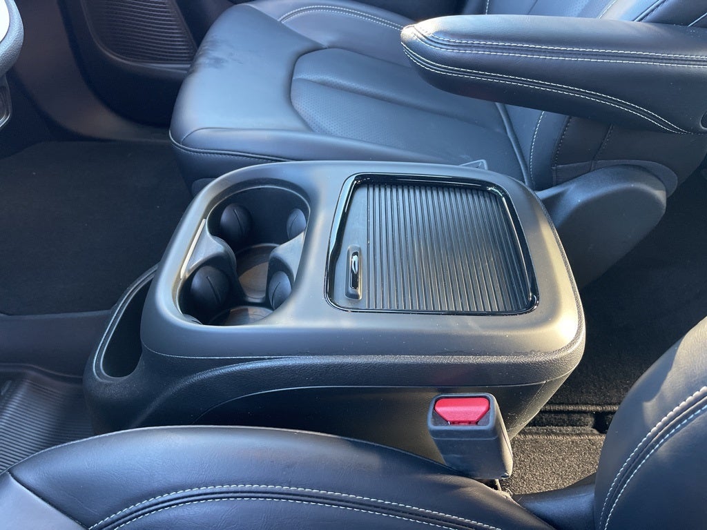 2023 Chrysler Pacifica Touring L ** Pohanka Certified 10 YEAR/100,000 **