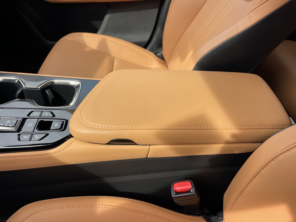 2025 Lexus NX 250 Premium