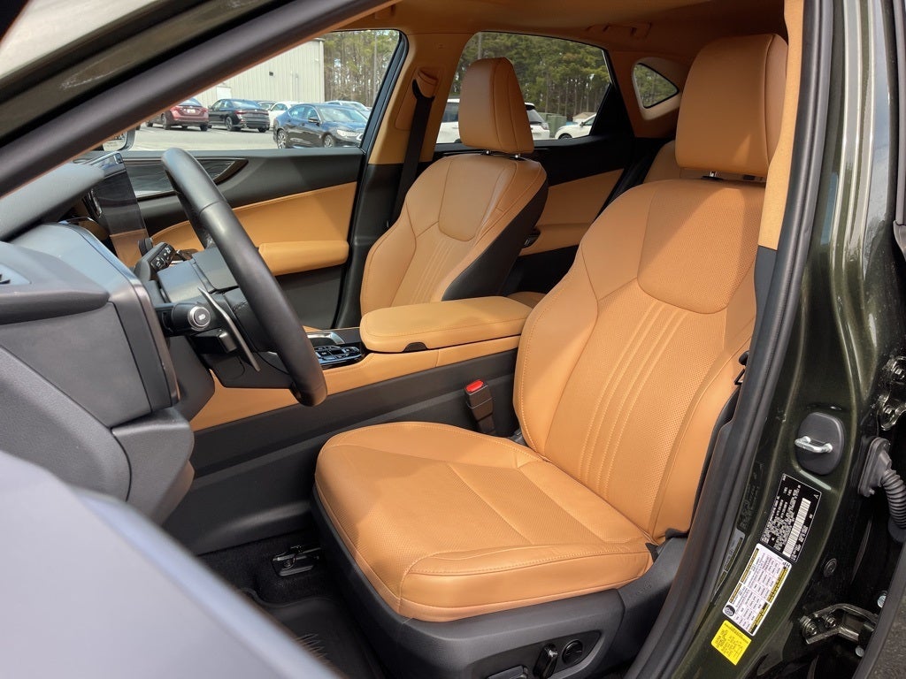 2025 Lexus NX 250 Premium