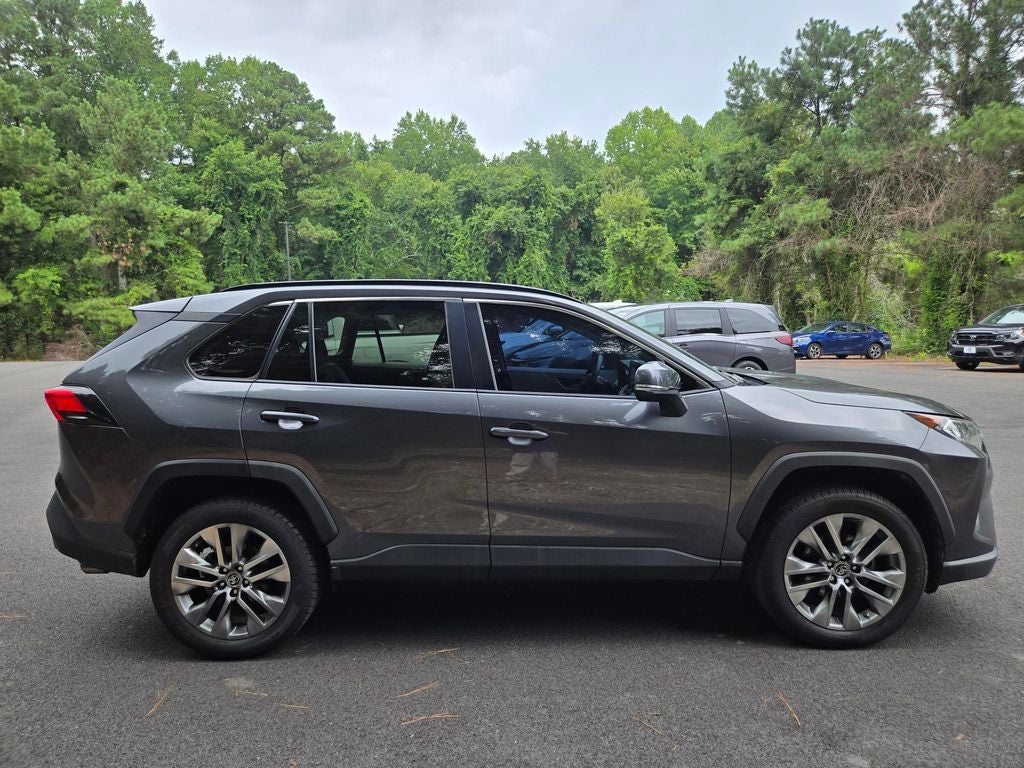 2019 Toyota RAV4 XLE Premium