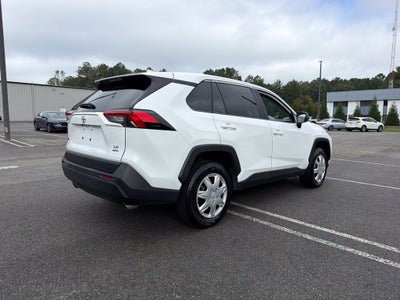 2025 Toyota RAV4 LE
