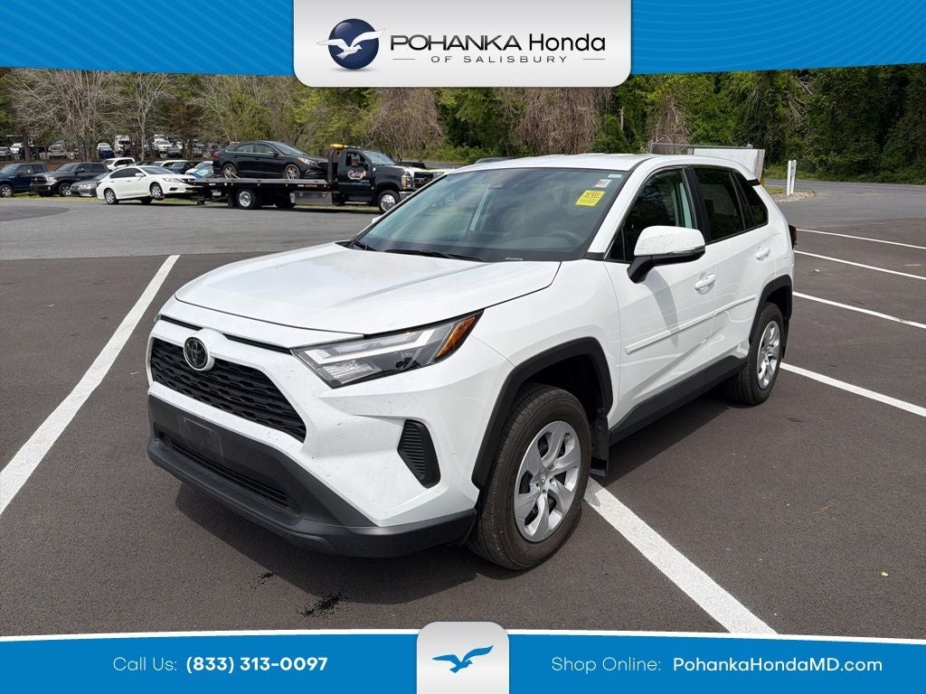 2025 Toyota RAV4 LE