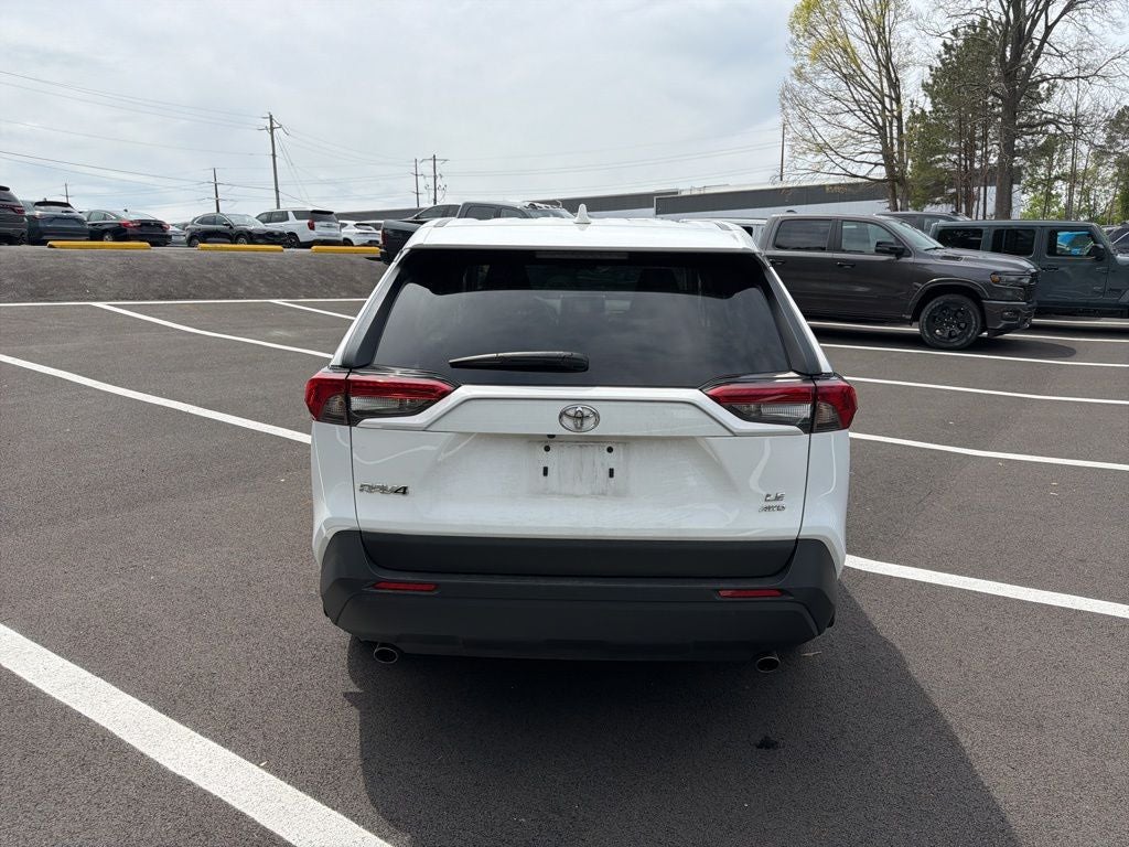 2025 Toyota RAV4 LE
