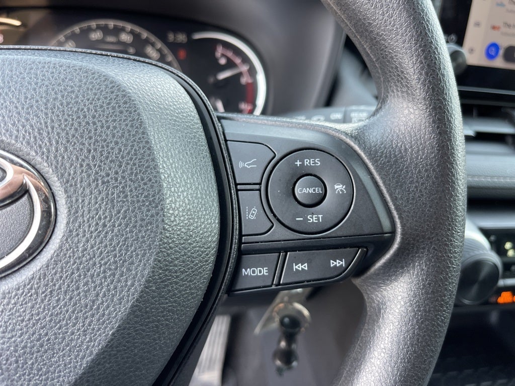 2025 Toyota RAV4 LE ** Pohanka Certified 10 Year / 100,000 **