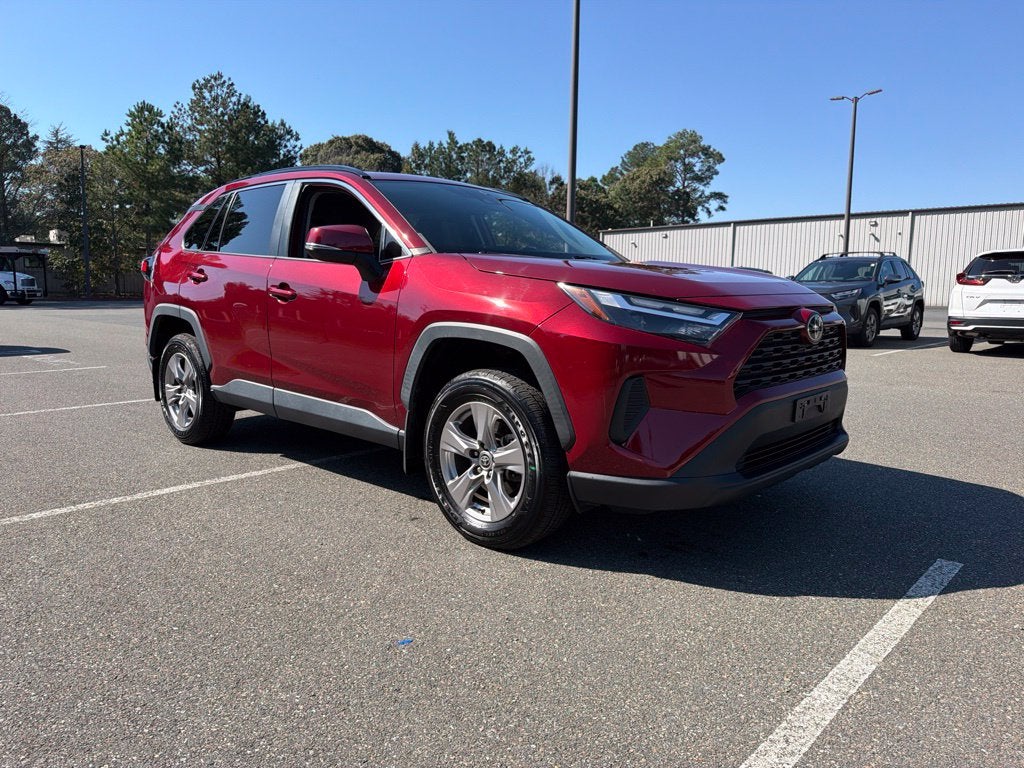 2022 Toyota RAV4 XLE