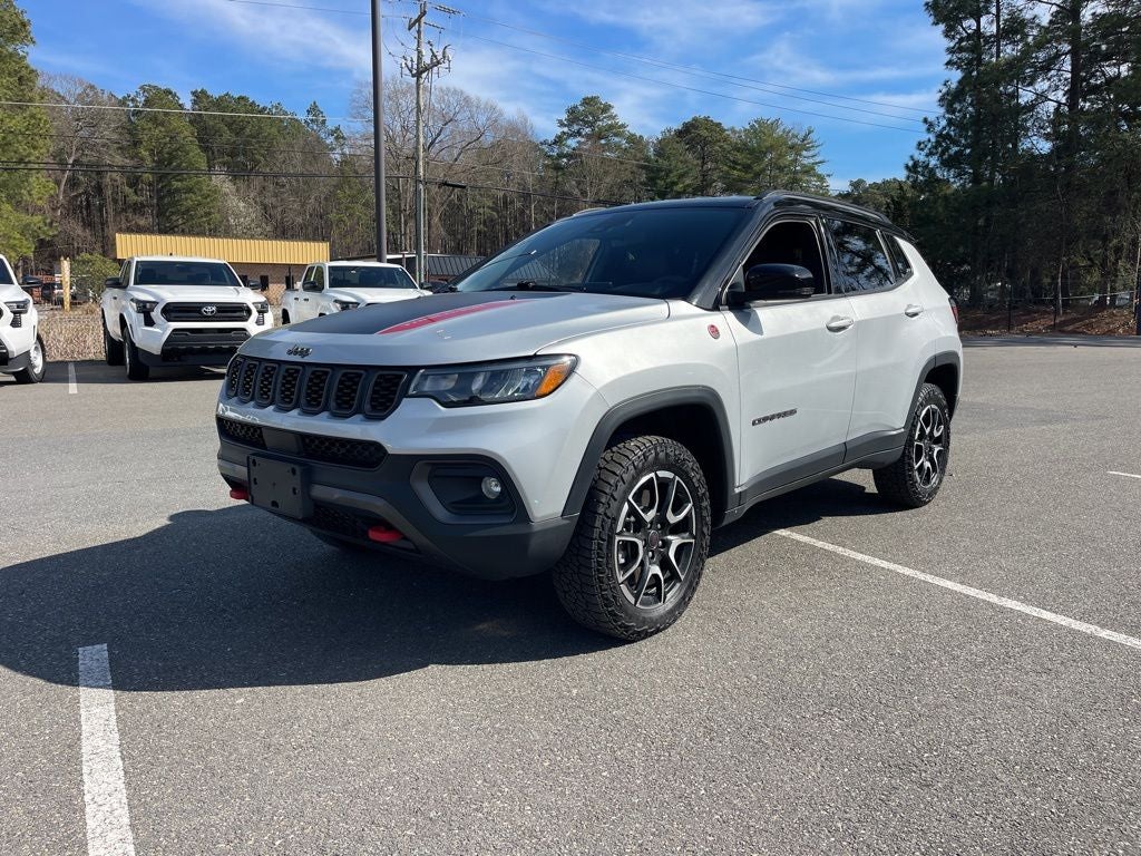 2025 Jeep Compass Trailhawk