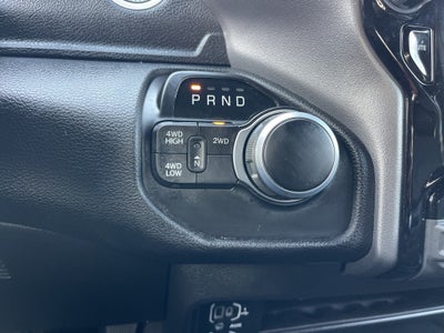 2024 RAM 2500 Big Horn 4WD ** NIGHT EDITION ** Pohanka Certified **