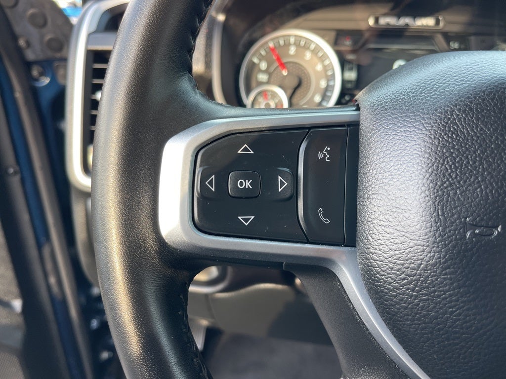 2024 RAM 2500 Big Horn 4WD ** NIGHT EDITION ** Pohanka Certified **