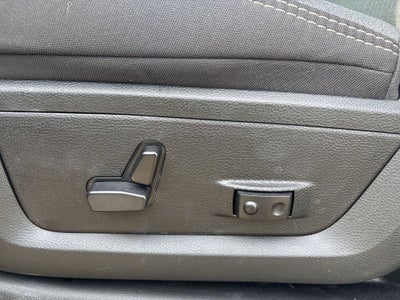 2024 RAM 2500 Big Horn ** Pohanka Certified 10 Year/100,000 Miles **