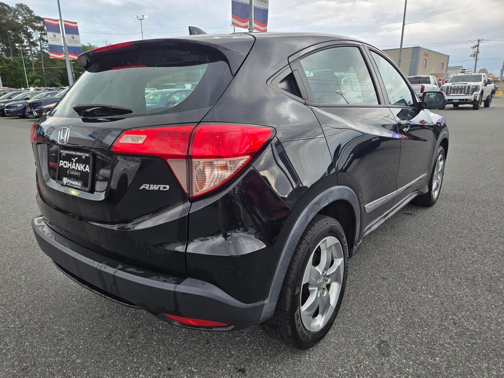 2017 Honda HR-V LX