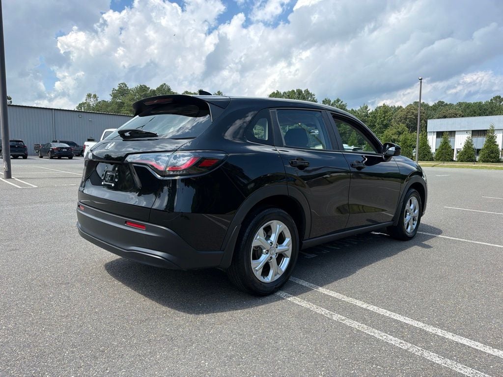 2025 Honda HR-V LX