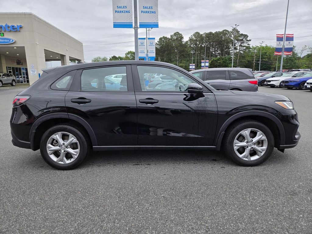 2025 Honda HR-V LX