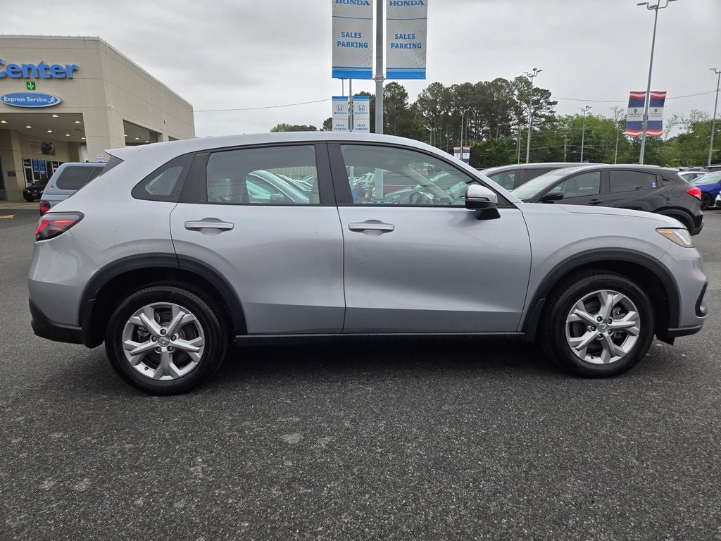 2025 Honda HR-V LX
