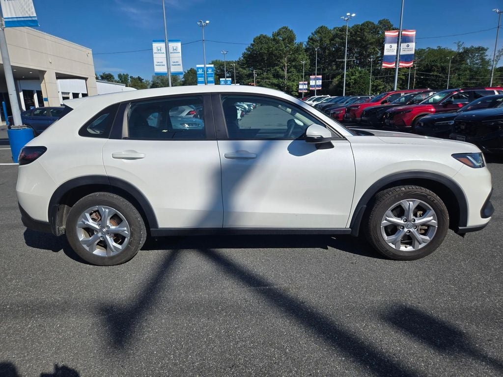 2025 Honda HR-V LX