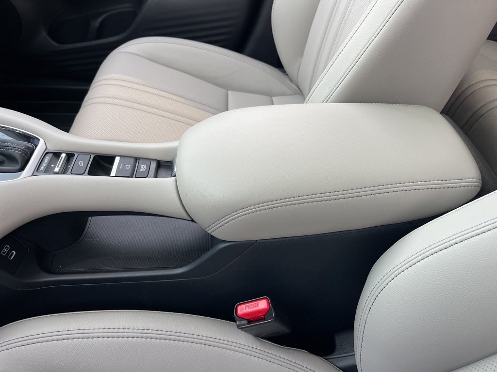 2026 Honda HR-V EX-L AWD ** HondaTrue Certified 7 Year / 100,000 **