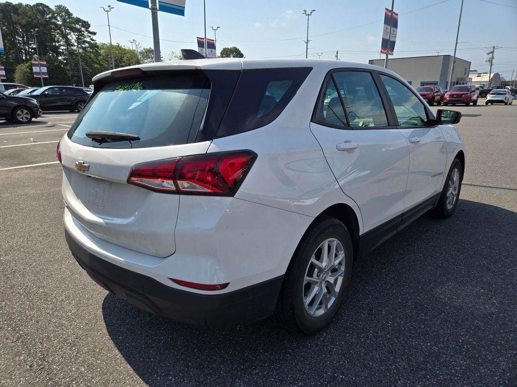 2022 Chevrolet Equinox LS